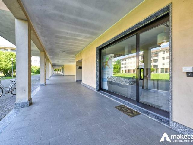 Locale Commerciale in vendita a Pantigliate, Lombardia