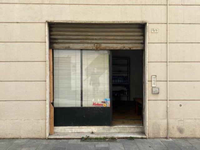 Locale Commerciale in vendita a Parma Centro, Sorbolo