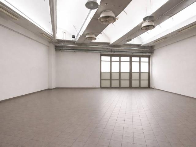 Locale Commerciale in vendita a San Pancrazio, Sorbolo