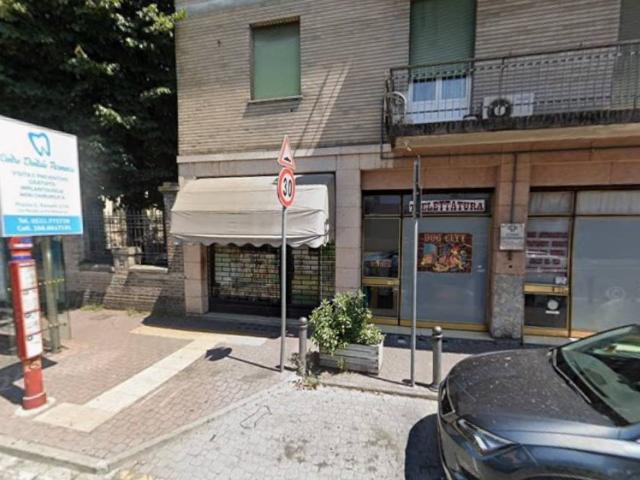 Locale Commerciale in vendita a San Leonardo, Sorbolo