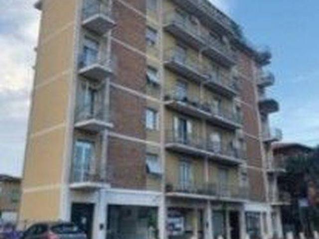 Locale Commerciale in vendita a Sorbolo, Reggio Emilia