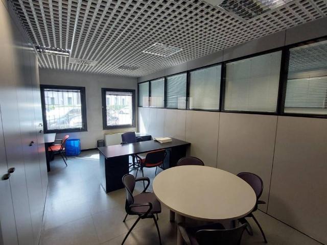 Locale Commerciale in vendita a Sorbolo, Reggio Emilia