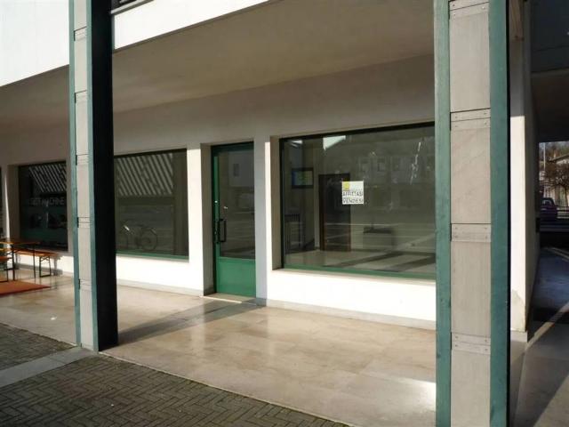 Locale Commerciale in vendita a Pasiano Di Pordenone, Friuli-Venezia Giulia