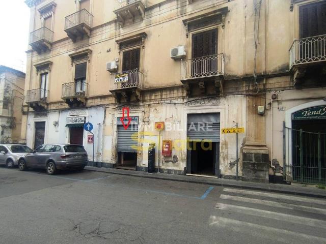 Locale Commerciale in vendita a Paternò, Sicilia