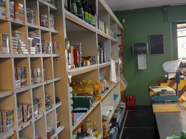 Locale Commerciale in vendita a Unione di Comuni Valdarno e Valdisieve, Pelago