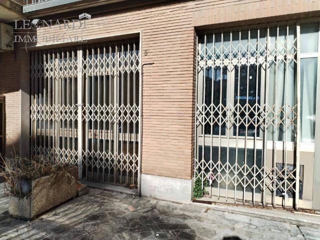 Locale Commerciale in vendita a Santa Lucia, Cenerente