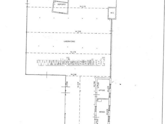 Locale Commerciale in vendita a Marche, Pesaro E Urbino