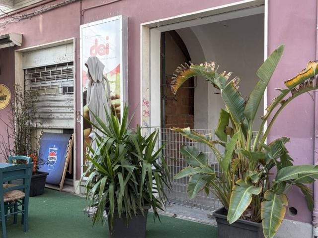 Locale Commerciale in vendita a Pescara, Abruzzo