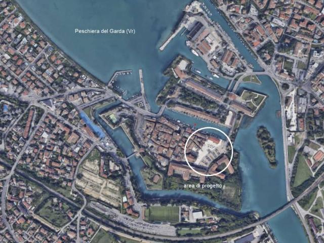 Locale Commerciale in vendita a Peschiera Del Garda, Veneto