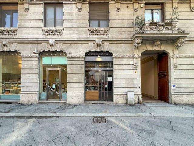 Locale Commerciale in vendita a Piacenza, Reggio Emilia