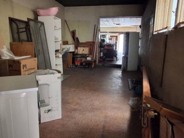 Locale Commerciale in vendita a Infrangibile, Piacenza