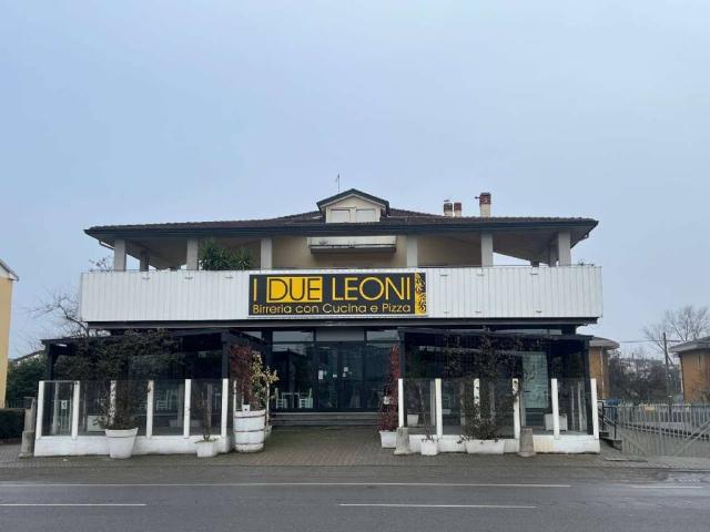Locale Commerciale in vendita a Veggioletta, Piacenza