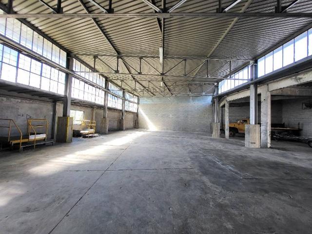 Locale Commerciale in vendita a Piemonte, Torino