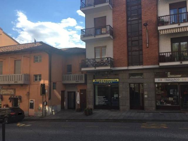 Locale Commerciale in vendita a Piemonte, Torino
