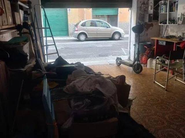 Locale Commerciale in vendita a Porta a Terra, Piombino
