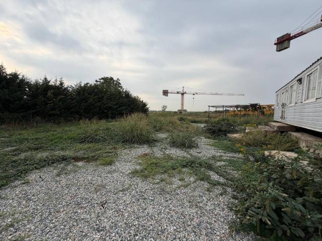 Locale Commerciale in vendita a Tetti Scaglia, Piossasco