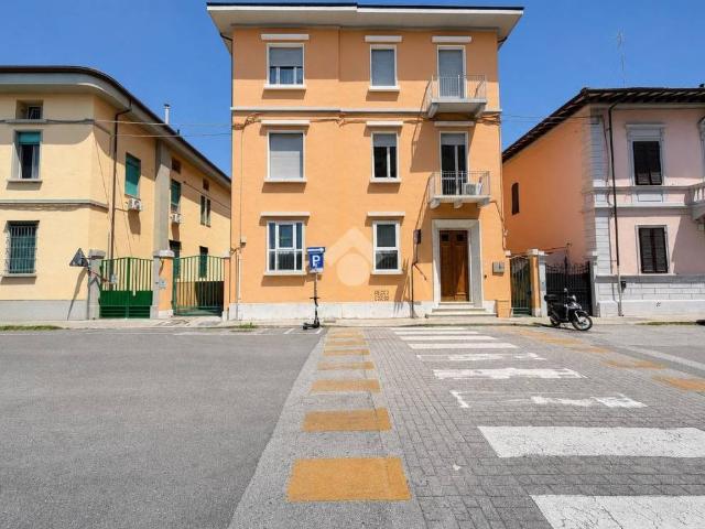 Locale Commerciale in vendita a San Marco, Pisa