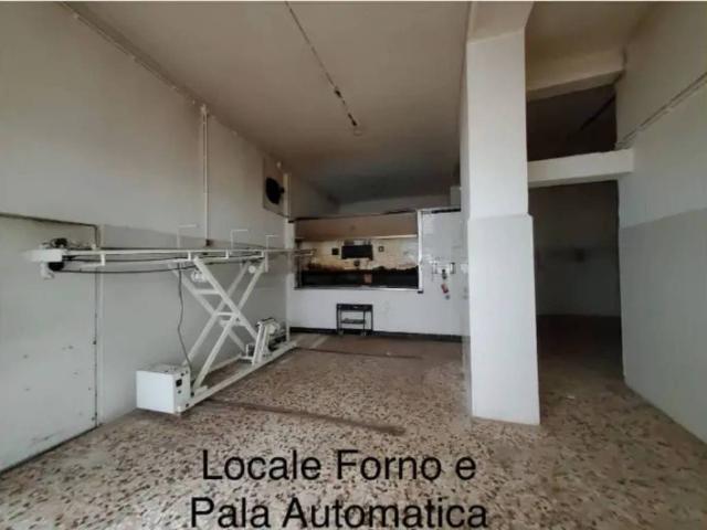 Locale Commerciale in vendita a Rione Cammarelle, Pisticci