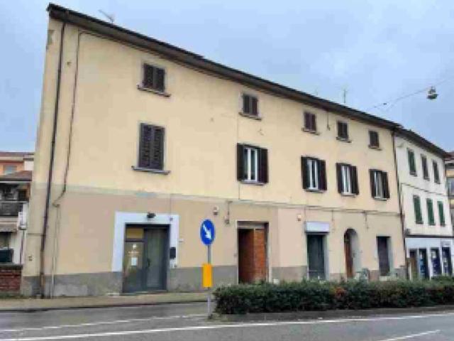 Locale Commerciale in vendita a Lo Sperone, Pistoia