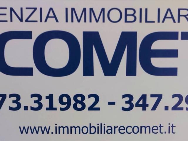Locale Commerciale in vendita a Pontelungo, Pistoia
