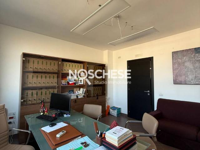 Locale Commerciale in vendita a Sant'Antonio a Picenza, Pontecagnano