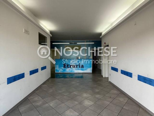 Locale Commerciale in vendita a Pontecagnano