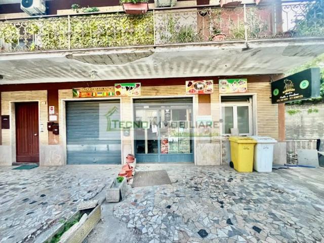 Locale Commerciale in vendita a Pontecorvo, Frosinone