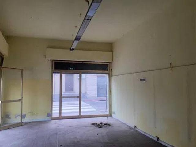 Locale Commerciale in vendita a Romito, Pontedera