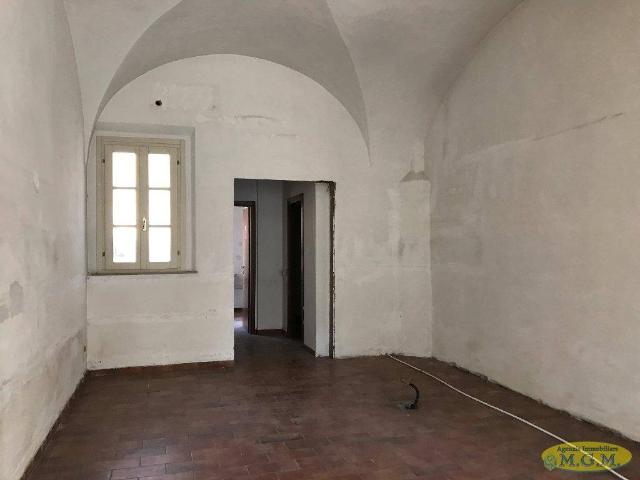 Locale Commerciale in vendita a Sozzifanti, Pontedera