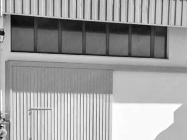 Locale Commerciale in vendita a Ponzano Veneto, Ponzano