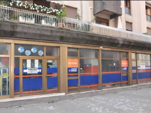 Locale Commerciale in vendita a Palse, Porcia