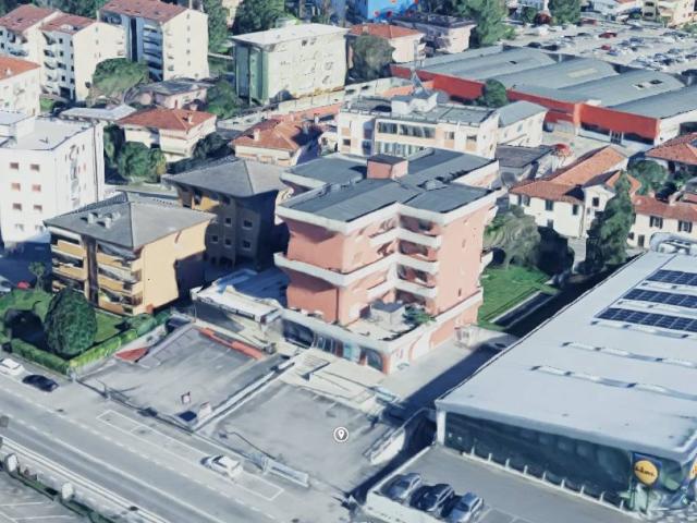 Locale Commerciale in vendita a San Gregorio, Pordenone