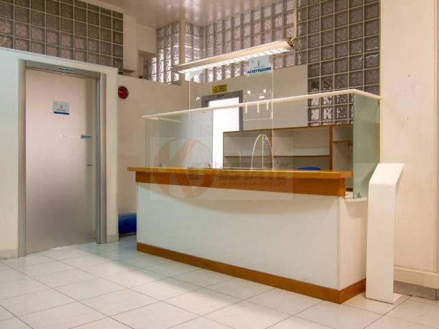 Locale Commerciale in vendita a Porto Torres, Sardigna/Sardegna