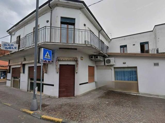 Locale Commerciale in vendita a Contarina, Porto Viro