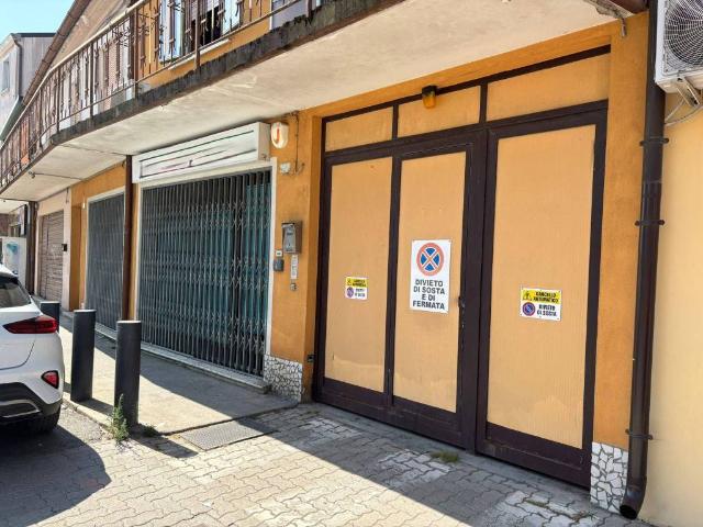 Locale Commerciale in vendita a Porto Viro, Veneto