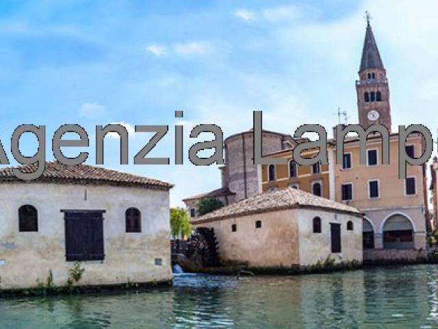Locale Commerciale in vendita a Rione San Nicolò, Portogruaro