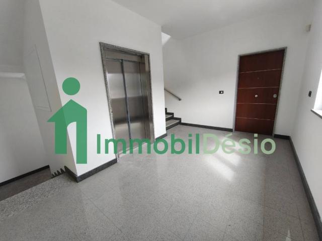 Locale Commerciale in vendita a Gallitello, Potenza