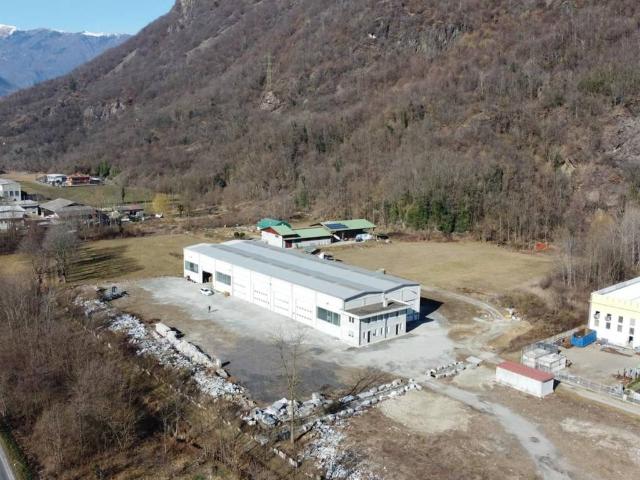Locale Commerciale in vendita a Piemonte, Verbano-cusio-ossola
