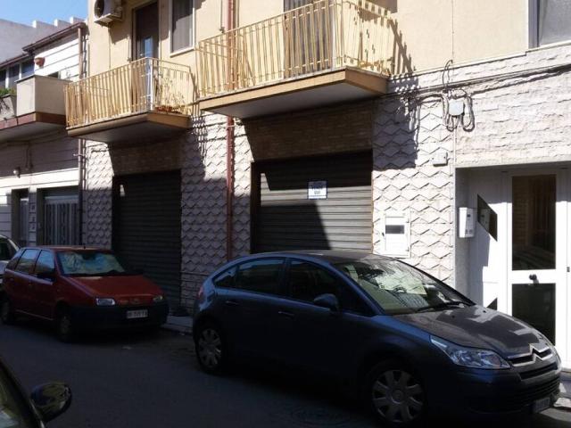 Locale Commerciale in vendita a Puglia, Taranto