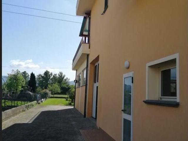 Locale Commerciale in vendita a Olmi, Quarrata