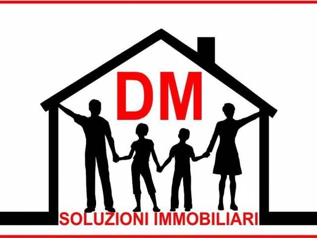 Locale Commerciale in vendita a Quarto, Campania