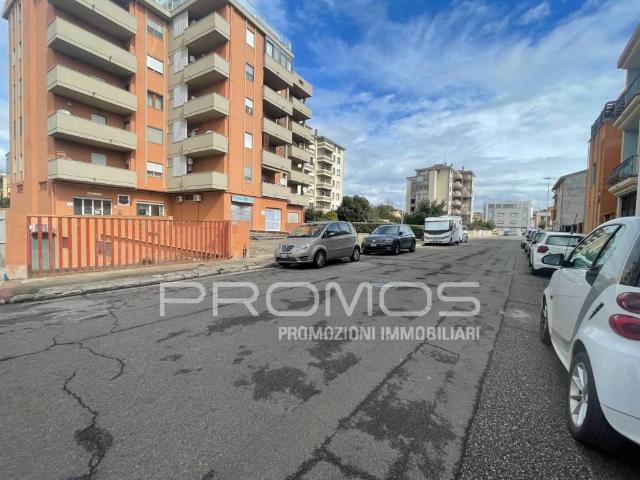 Locale Commerciale in vendita a Is Arenas, Quartu Sant'elena