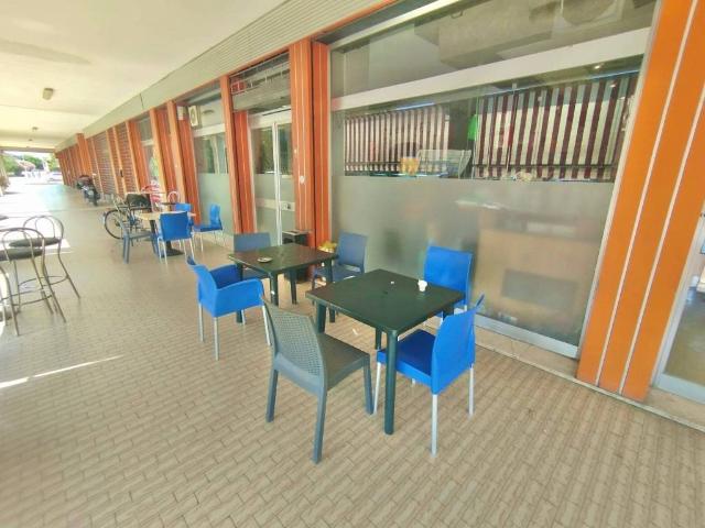 Locale Commerciale in vendita a Quistello, Lombardia