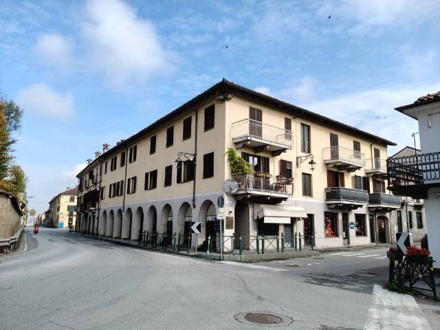 Locale Commerciale in vendita a Piemonte, Cuneo