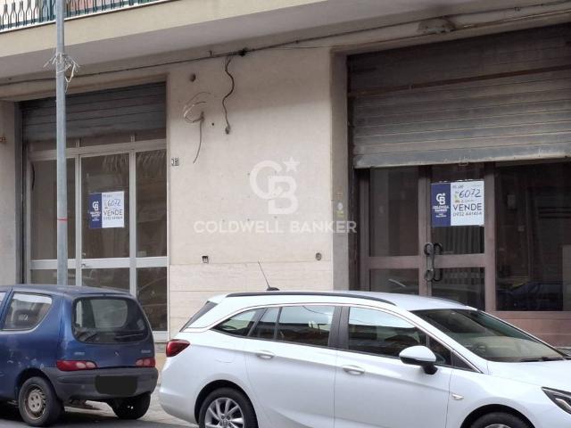 Locale Commerciale in vendita a Ragusa, Sicilia