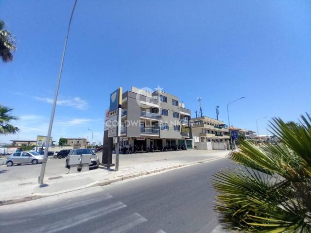 Locale Commerciale in vendita a Annunziata, Ragusa