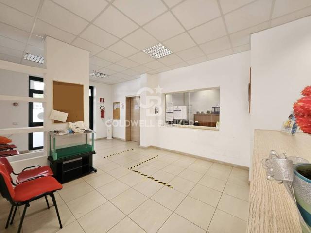 Locale Commerciale in vendita a Ragusa Ibla, Ragusa