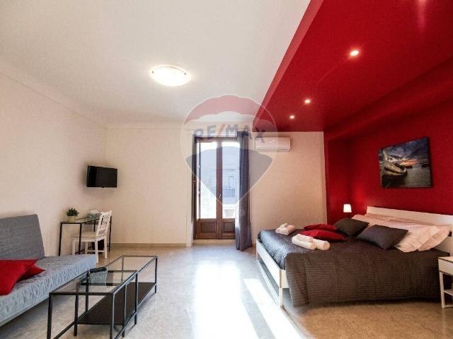 Palazzo in vendita a Ragusa Ibla, Ragusa