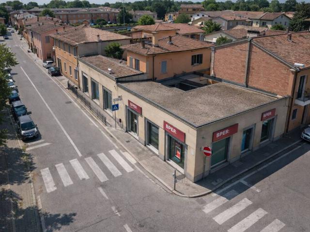 Locale Commerciale in vendita a Rami, Ravarino