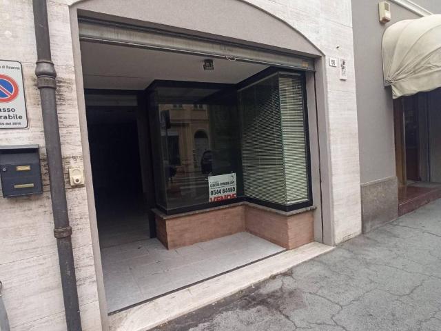 Locale Commerciale in vendita a San Rocco, Ravenna